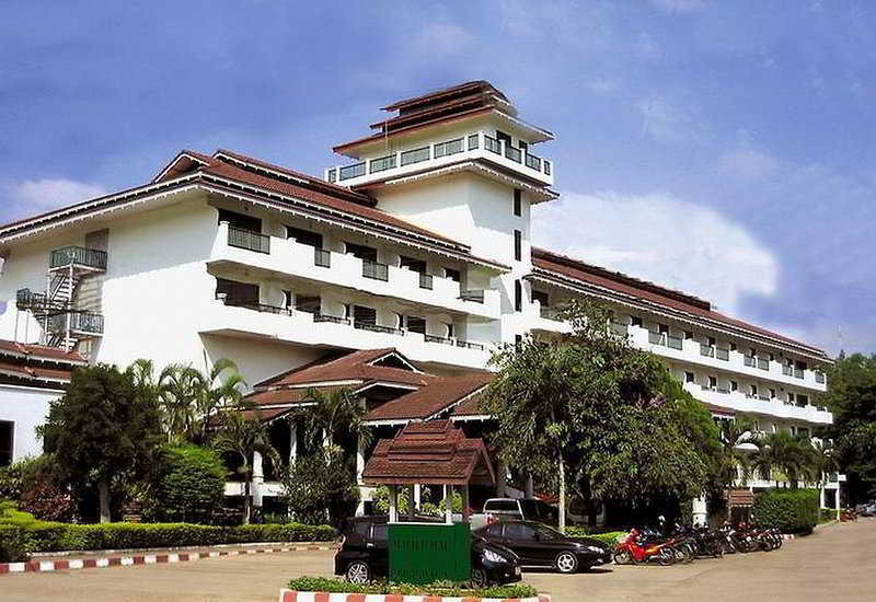 Rooks Holiday Hotel & Resort Mae Hong Son Exterior photo